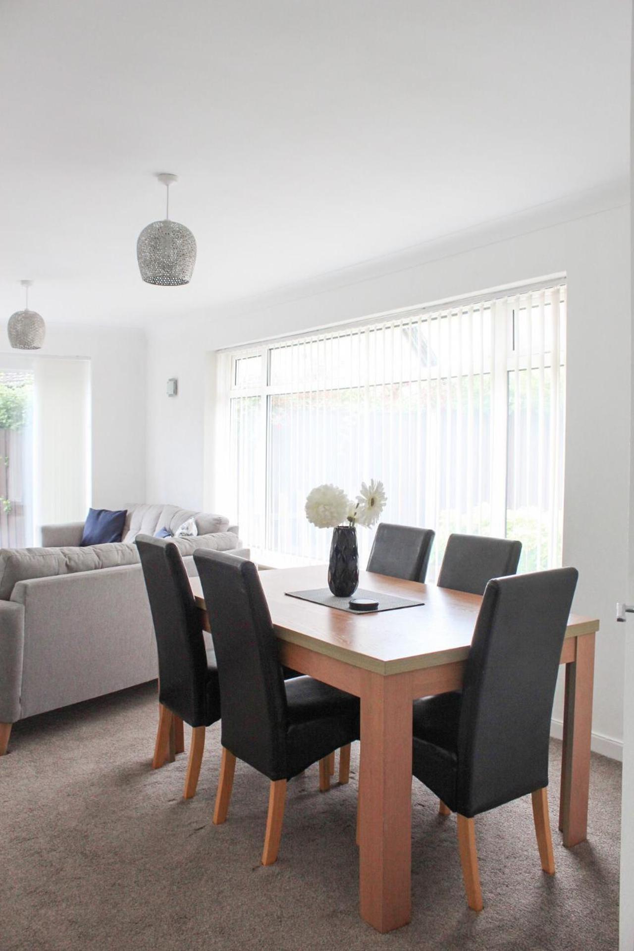 Lovely Bungalow Close To Beach Vila Prestatyn Exterior foto